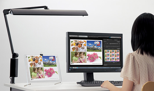 Adjust the screen to match the printed photo