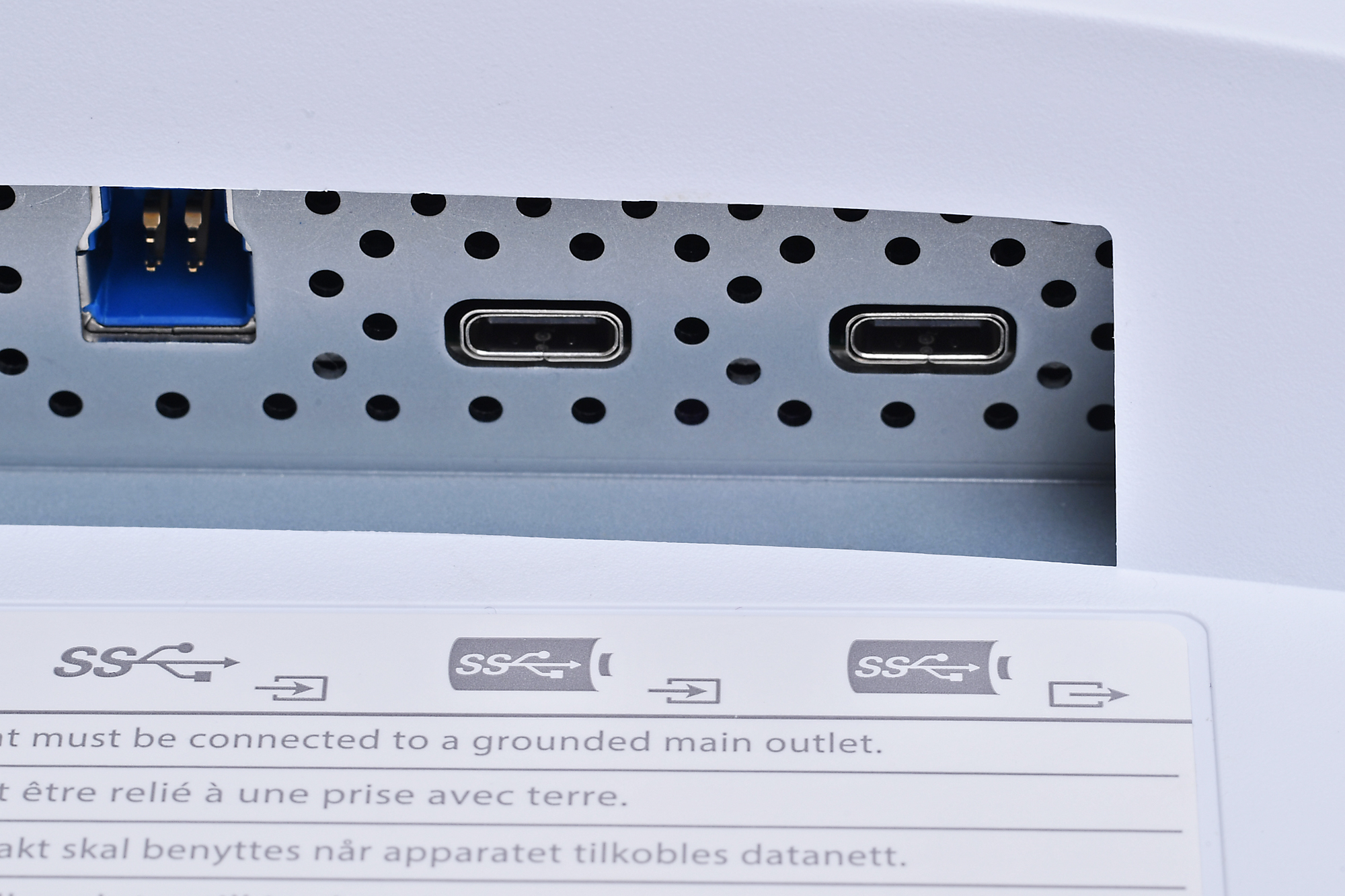 USB Type-B upstream (left) and USB Type-C upstream (middle).