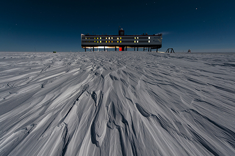 night-neumayer-3-stefan-christmann.jpg